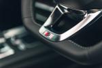 Audi Q5 55 TFSI e Quattro S-Line 2019 года (UK)